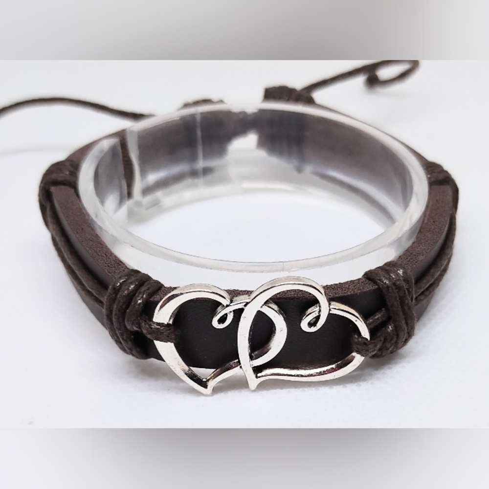 Men's Leather Bracelet‎ Hearts New f17